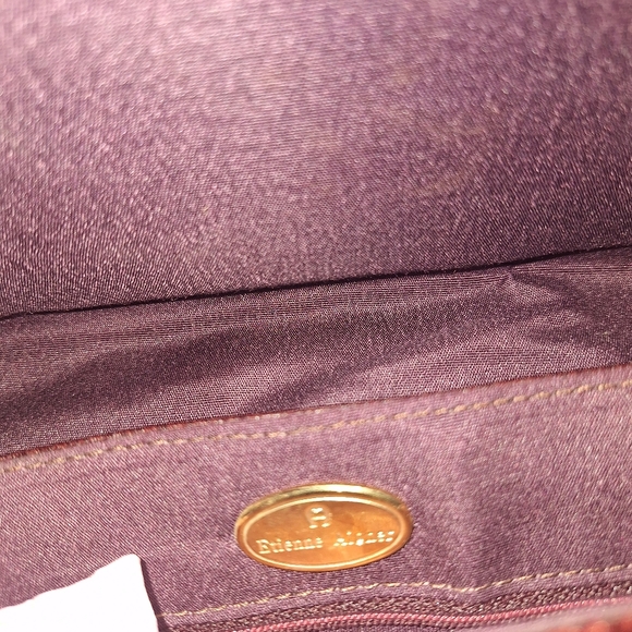 Vintage Aigner Elegant Burgundy Leather Crossbody Bag - Picture 5 of 11